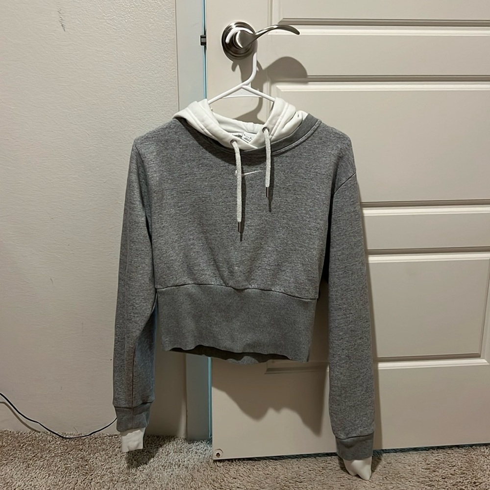 Nike Cropped Hoodie